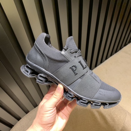 PP Sneakers For Men in 124380