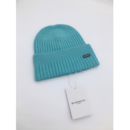 New Arrivals Givenchy Hats in 124686