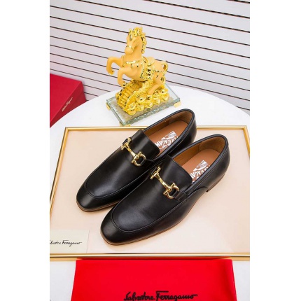 Ferragamo Dress Shoes For Men in 125238