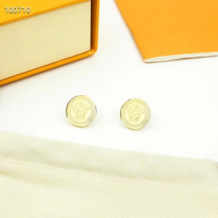 Louis Vuitton Earrings in 127268