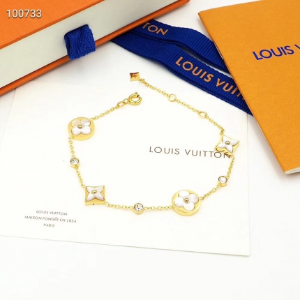 Louis Vuitton Bracelets in 127273