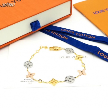 Louis Vuitton Bracelets in 127289