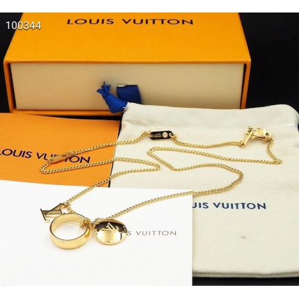 Louis Vuitton Necklace in 127323