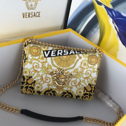 New Arrivals Versace high quality Handbags in 127456