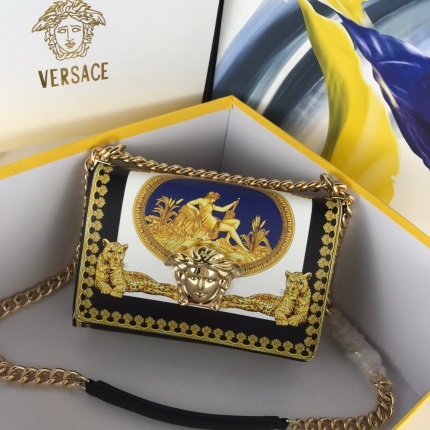 New Arrivals Versace high quality Handbags in 127458