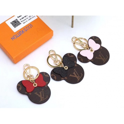 Louis Vuitton  Keychain in 127636