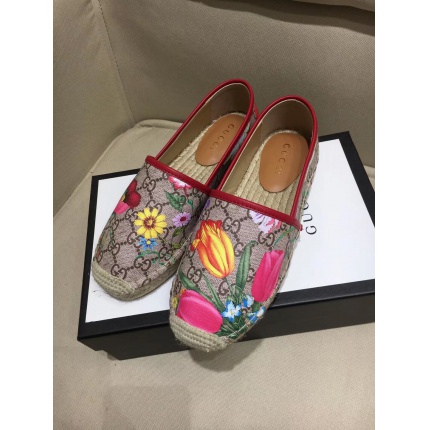 New Arrivals Gucci Loafers For Women in 127667