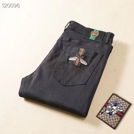 Gucci Jeans for Men in 128185