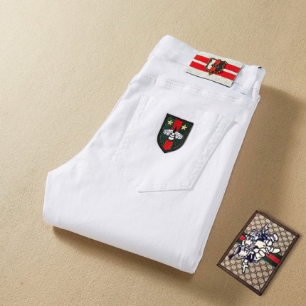 Gucci Jeans for Men in 128187