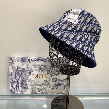 Dior AAA quality Hats in 128734