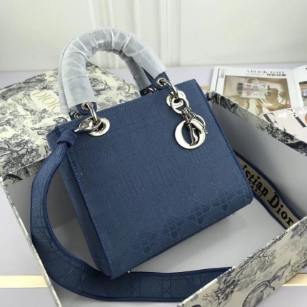 New Arrivals Dior AAA quality Handbags in 129268