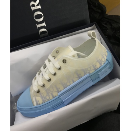 New Color Dior Sneakers For Men in 129308