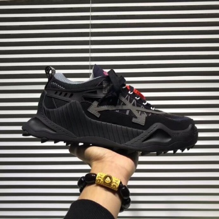 New Arrivals OFF White Sneakers For Men in 129451