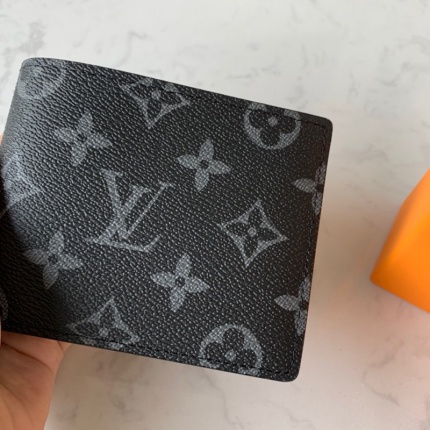 Louis Vuitton AAA Quality Wallets in 129583
