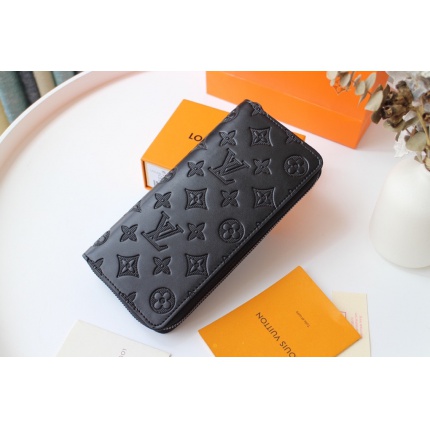 Louis Vuitton AAA Quality Wallets in 129588