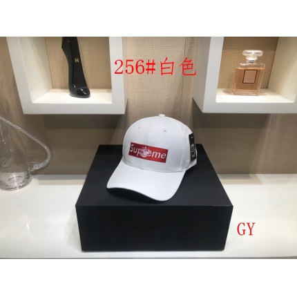 Louis Vuitton  Hats in 130057
