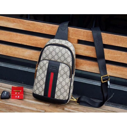 Gucci high quality Crossbody Bags For Men in 130093