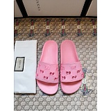 Gucci Slippers For Women in 130066