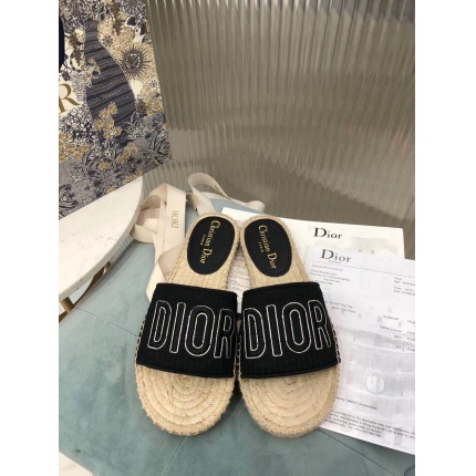 New Arrivals Dior Slippers For Women in 131121