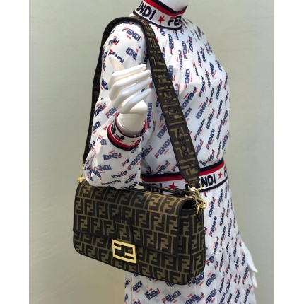 Fendi AAA+++ Handbags in 131172