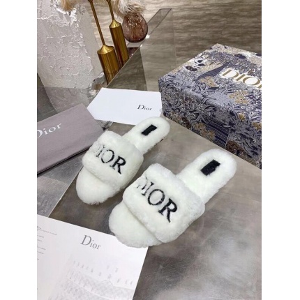 New Arrivals Dior Fur Slides For Women in 131488