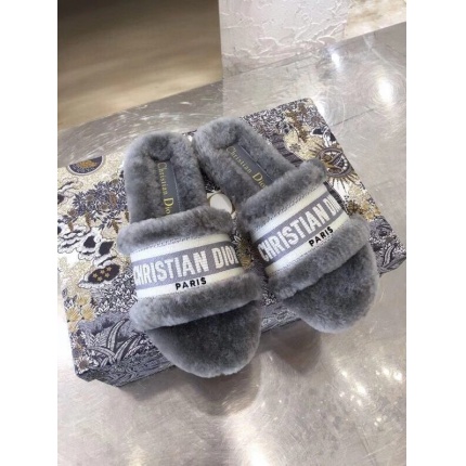 New Arrivals Dior Fur Slides For Women in 131495