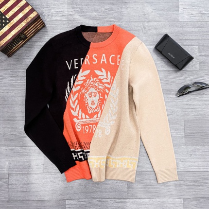 New Arrivals Versace Sweaters For Men in 132024