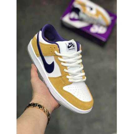 New Arrivals Nike Dunk SB low Sneaker in 132325