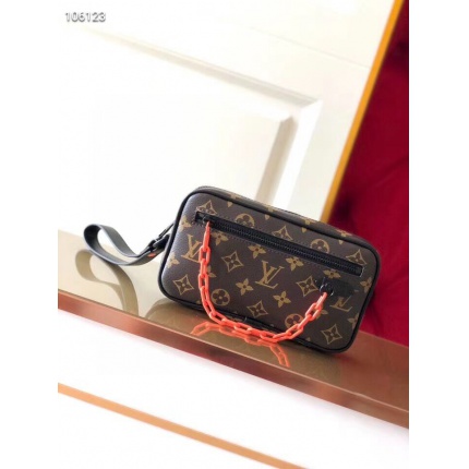 New Arrivals High quality Louis Vuitton Clutch in 132430