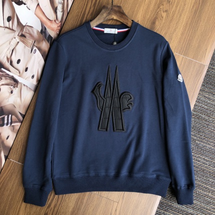 Gucci Sweaters for Men in 132899