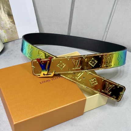 Louis Vuitton AAA Belts in 132945