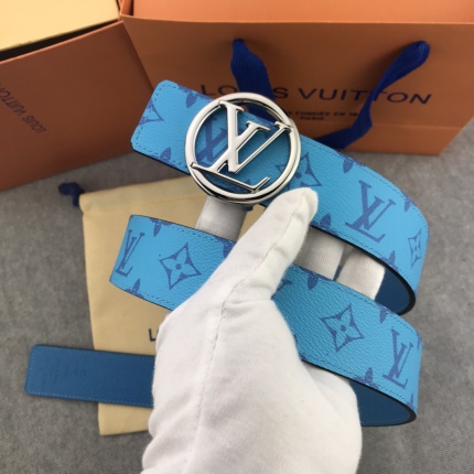 Louis Vuitton AAA Belts in 132957