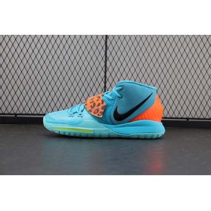Nike Basketball Sneakers in 133109