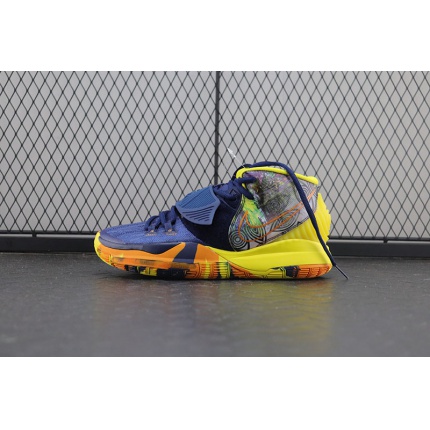 Nike Basketball Sneakers in 133123