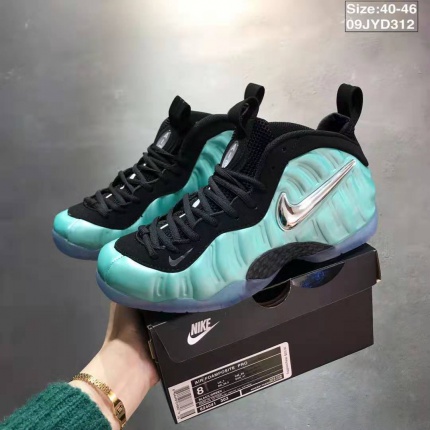 Nike Foamposite Basketball Sneakers in 133142