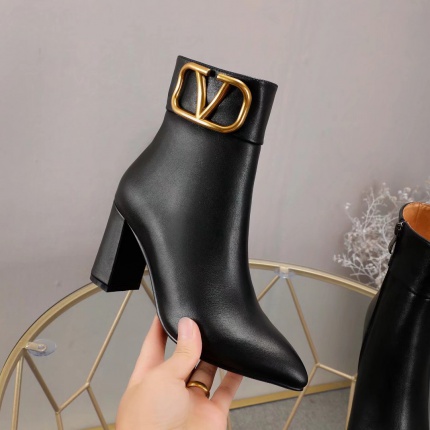 New Arrivals Valentino Boots For Women in 133436