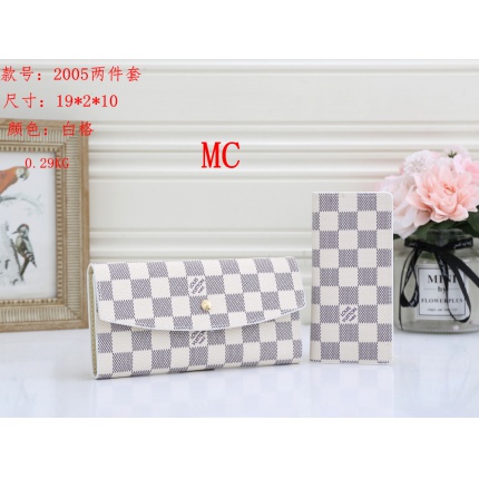 Cheap Louis Vuitton Wallets in 133658