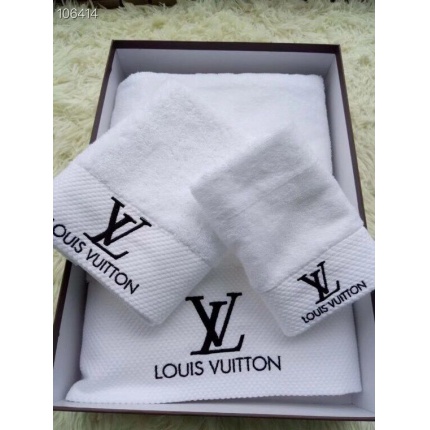 New Arrivals Louis Vuitton Bath Towels a set in 133671