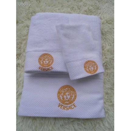 New Arrivals Versace Bath Towels a set in 133676