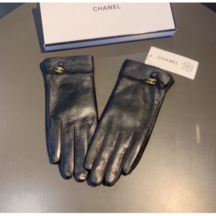 New Arrivals CC Gloves in 133808