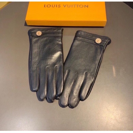 New Arrivals Louis Vuitton Gloves in 133815