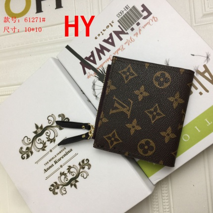 Cheap Louis Vuitton Cards Holders in 133850