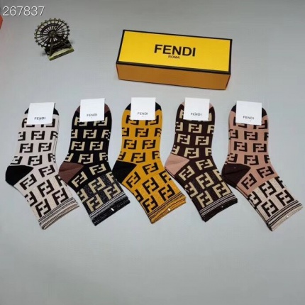 New Arrivals Fendi Socks A Pack in 133936