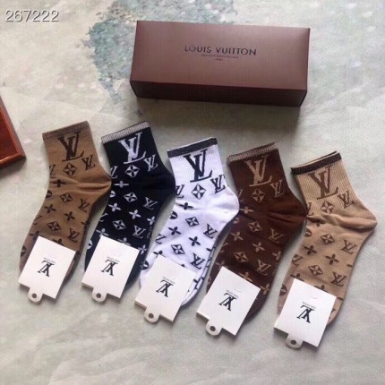 New Arrivals Louis Vuitton Socks A Pack in 133946