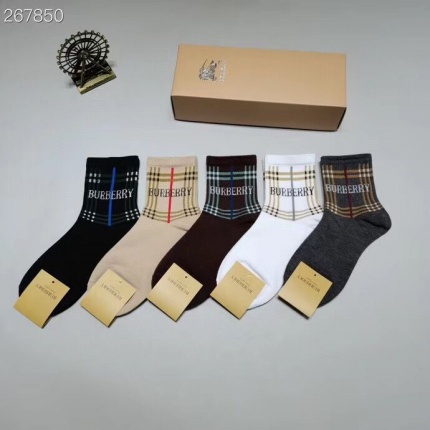 New Arrivals Burberry Socks A Pack in 133952