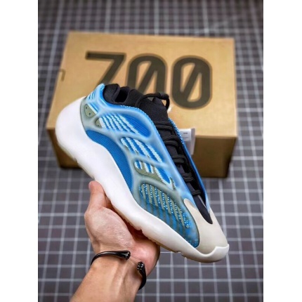 New Arrivals Adidas Yezze700 Sneakers in 134130