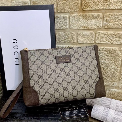 New Arrivals Gucci Clutch For Men in 134213