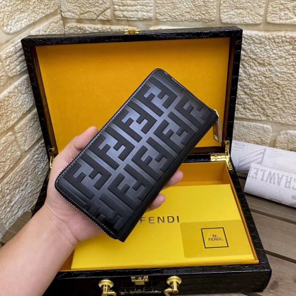 New Arrivals Fendi AAA Wallets in 134226