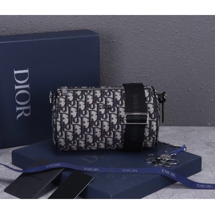 New Arrivals High quality Dior Bags For Men in 134243