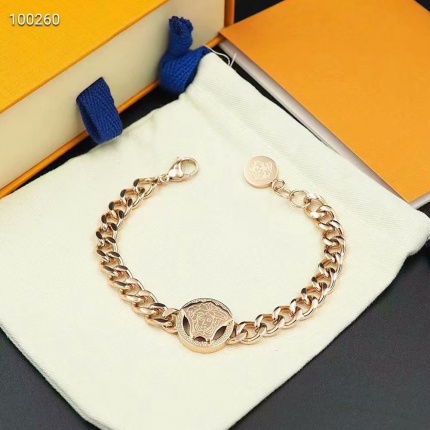 New Arrivals Versace Bracelets in 134312